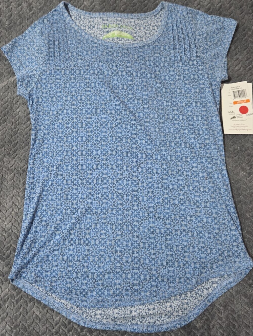 Earth Yoga Blue Floral-Print Short Sleeve Top